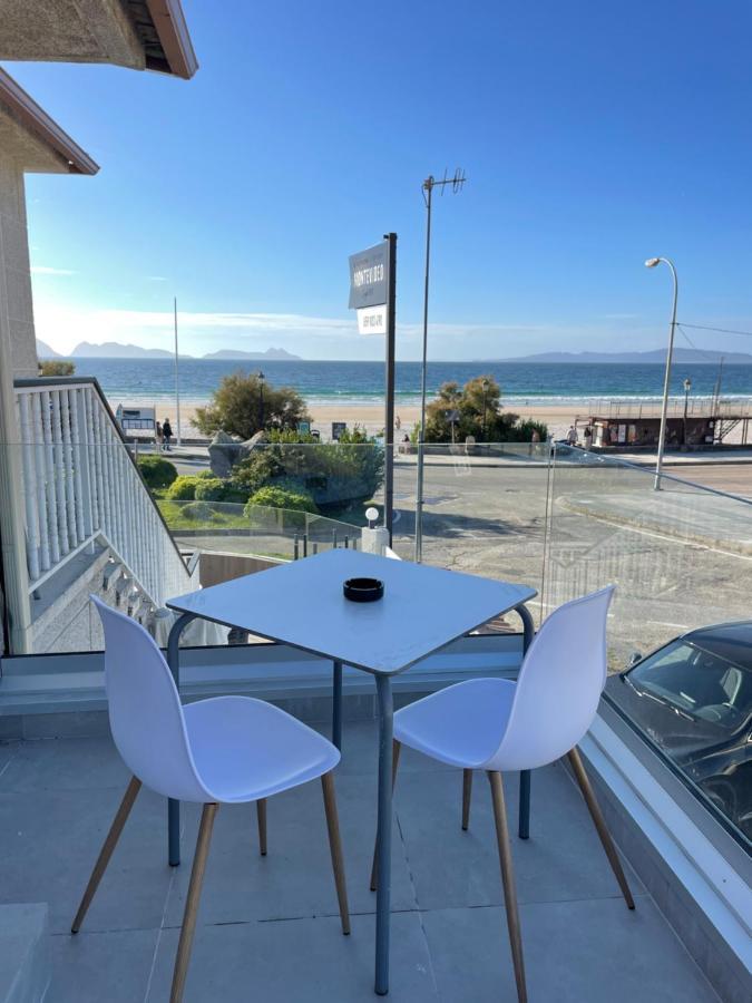 Hostal Montevideo Beachfront Nigran Exterior photo