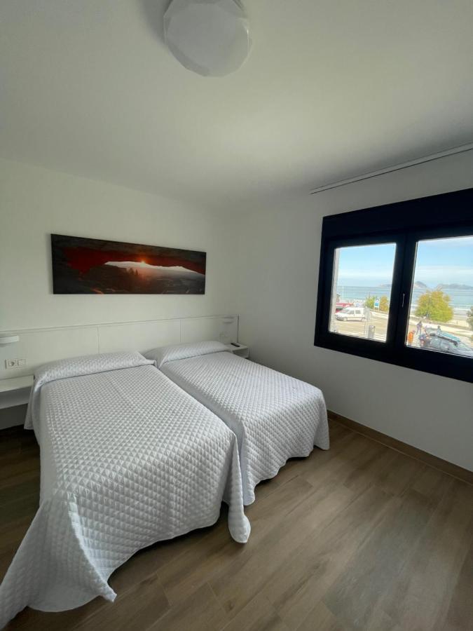 Hostal Montevideo Beachfront Nigran Exterior photo